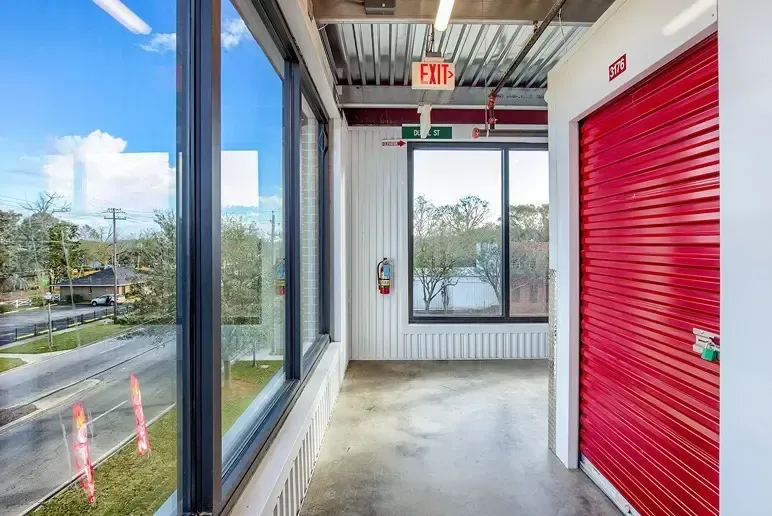 Corner hallway of a storage facility
