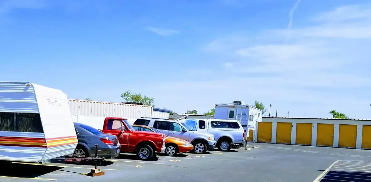 Apache Trail car parking storage.
